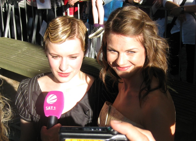 Kasia Borek & Lucy Scherer bei Soap Awards 2011 (Photo: Lulufa)